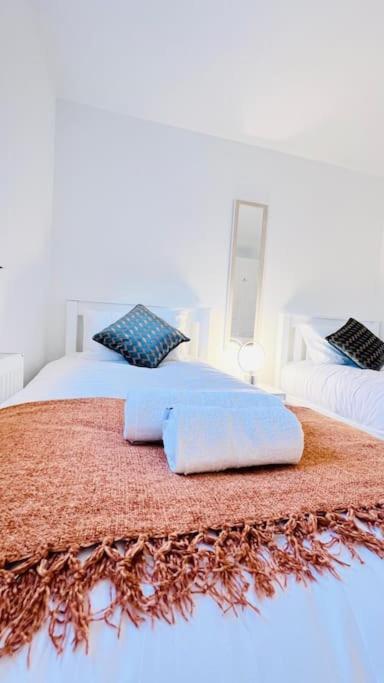 New Fully Furnished Cosy Home Balderton Esterno foto